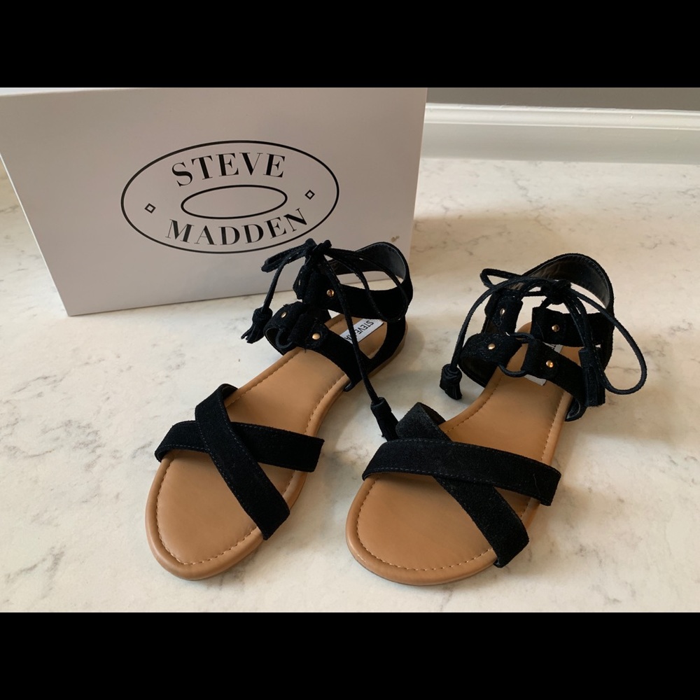 Steve Madden black tie up sandals